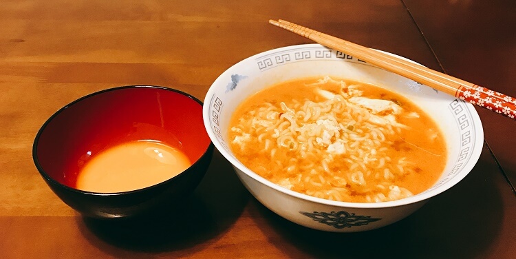 辛ラーメン(つけ卵)