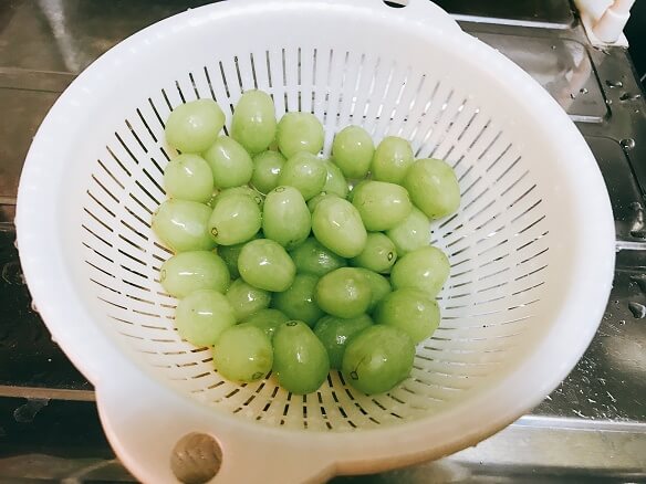 緑グレープ(洗う)