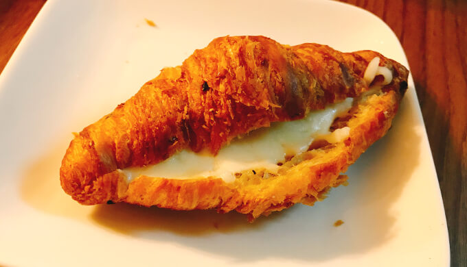 マルチグレインクロワッサン(チーズ焼き)