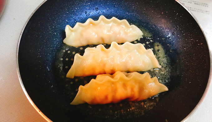 キムチ王餃子(焼き上げ)
