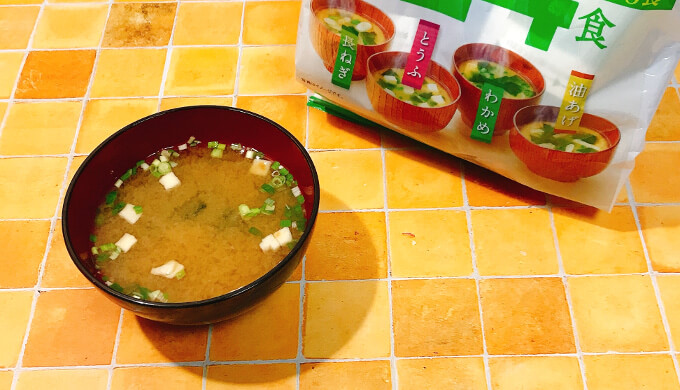 マルコメ料亭の味みそ汁減塩(みそ汁完成)